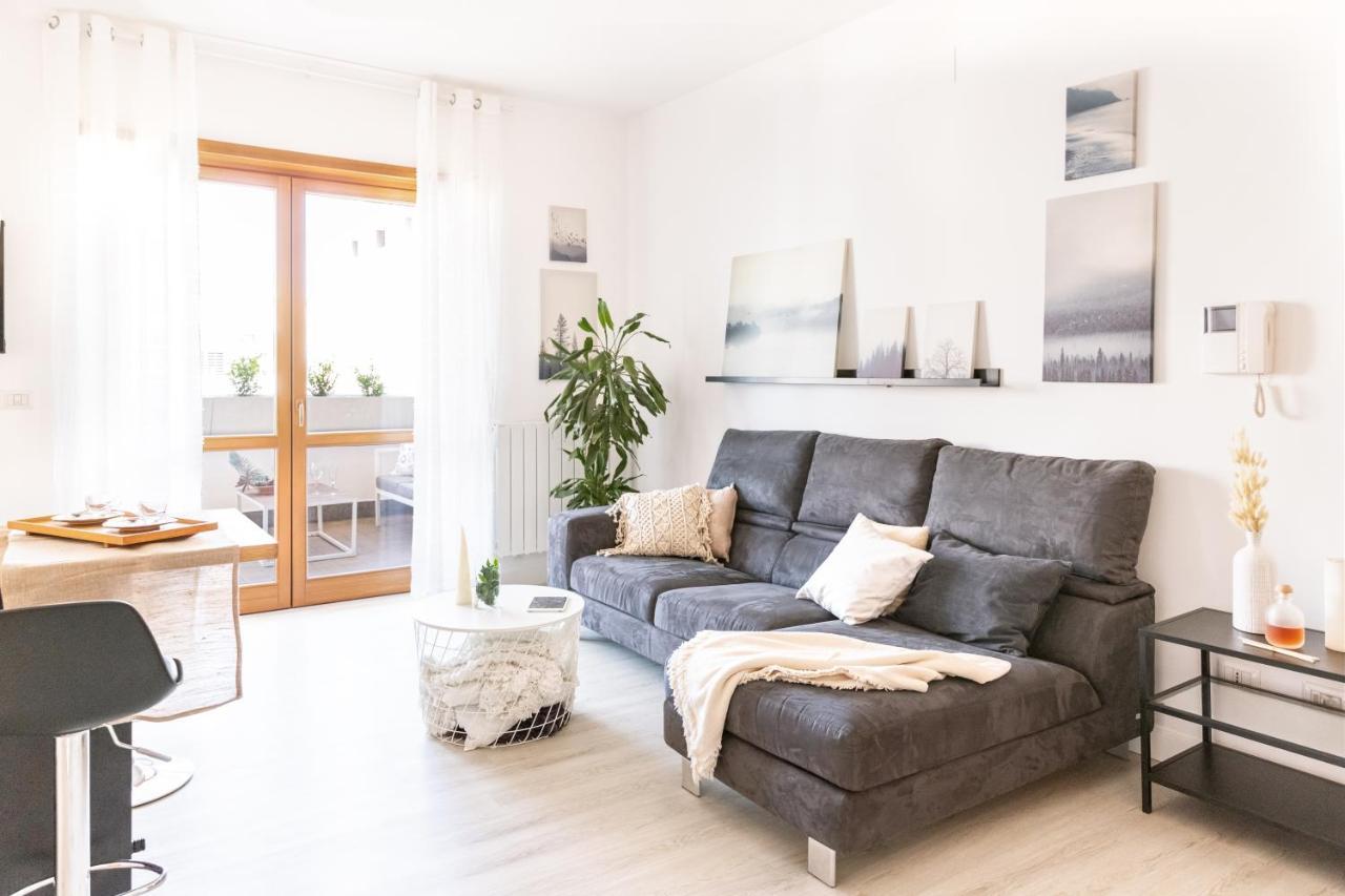 Loft Con Terrazzo - 3 Min Dalle Autostrade By FollowgreenhouseRoma Exterior foto